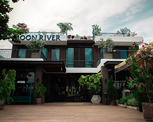 Moon River bangkokcruiser